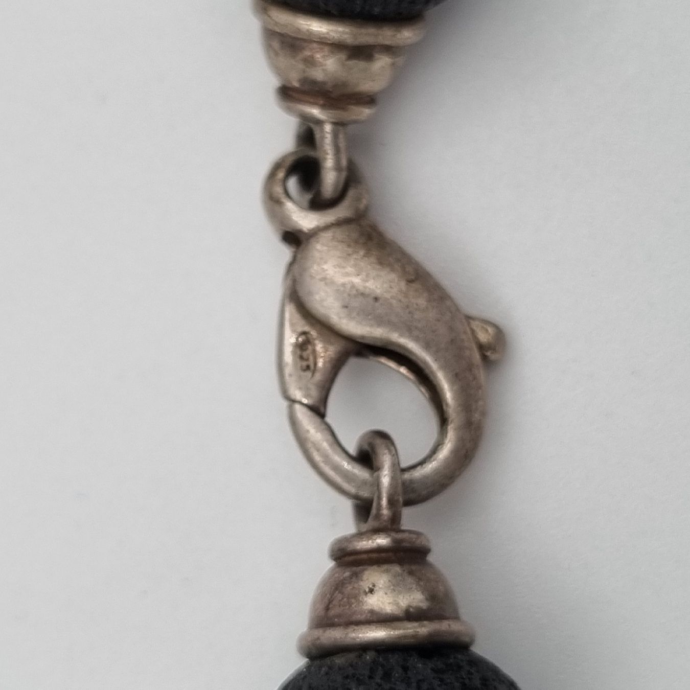 Catenine: Lavakette mit Silberelementen – Usato da Kölliken venduto da ter_lkc7 4