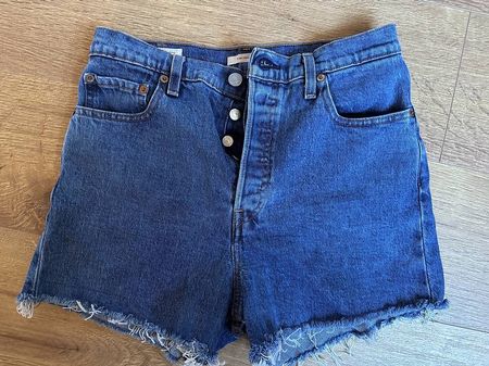Levi's Ribcage Short Jeans