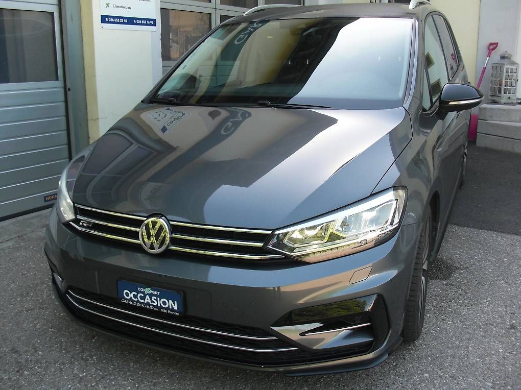 Automobili: VW Touran 1.5 TSI R-Line – Usato da Romont venduto da maximus80 1