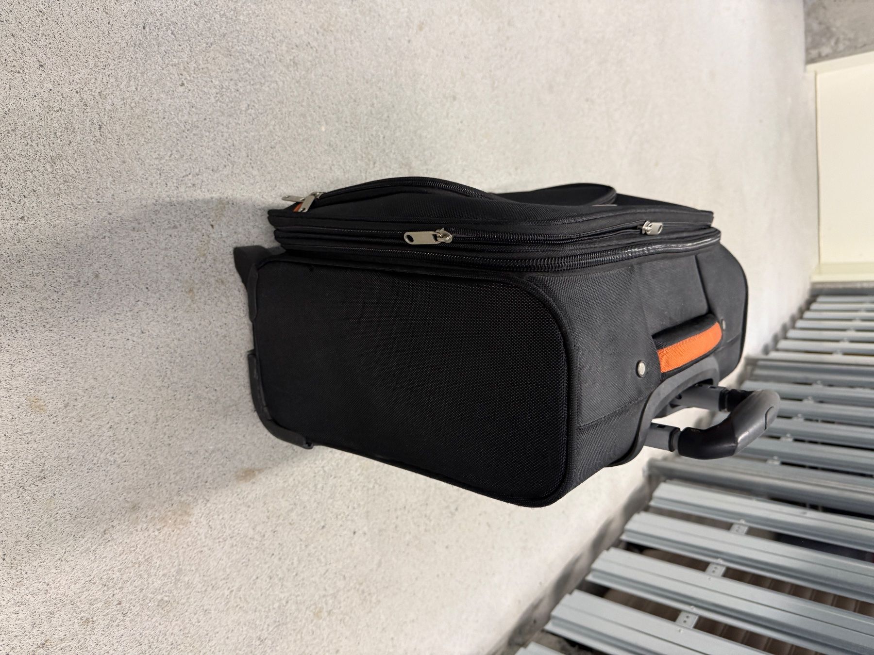 Valigie & Borse: Kleine Business Koffer – Nuovo (secondo la descrizione) da Lenzburg venduto da VukiSee 5