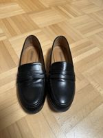 Schwarze Loafers Gr. 37 wenig getragen für den Frühling!