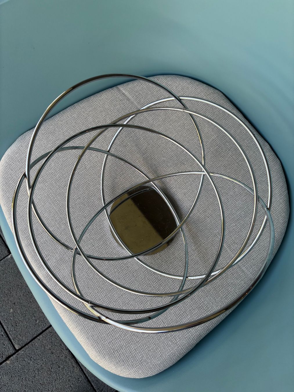 Altro per la casa: Post-modern chrome fruit basket from Wireworks London – Usato da Steinhausen venduto da ChromeVintage 4