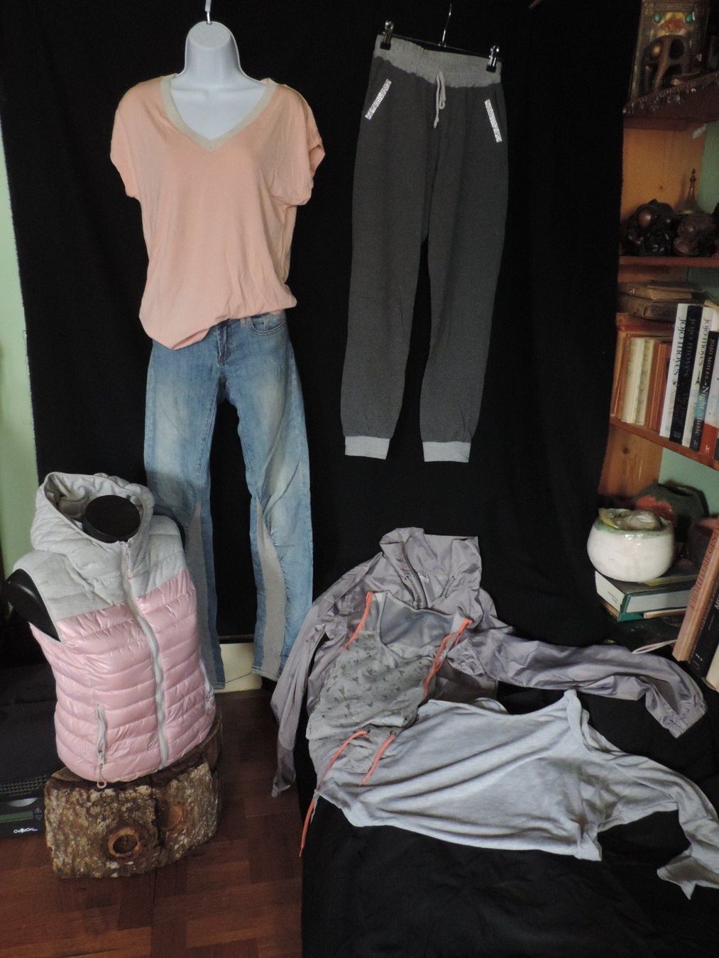 Lots de vêtements: multi ensembles complets – D'occasion à Genève par Axelle333 1