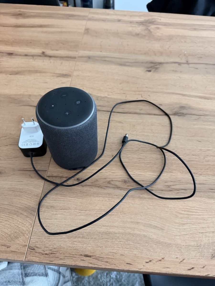 Amazon Lautsprecher: Amazon Echo 3. Gen gebraucht mit Netzteil – Gebraucht aus Winterthur von elip24