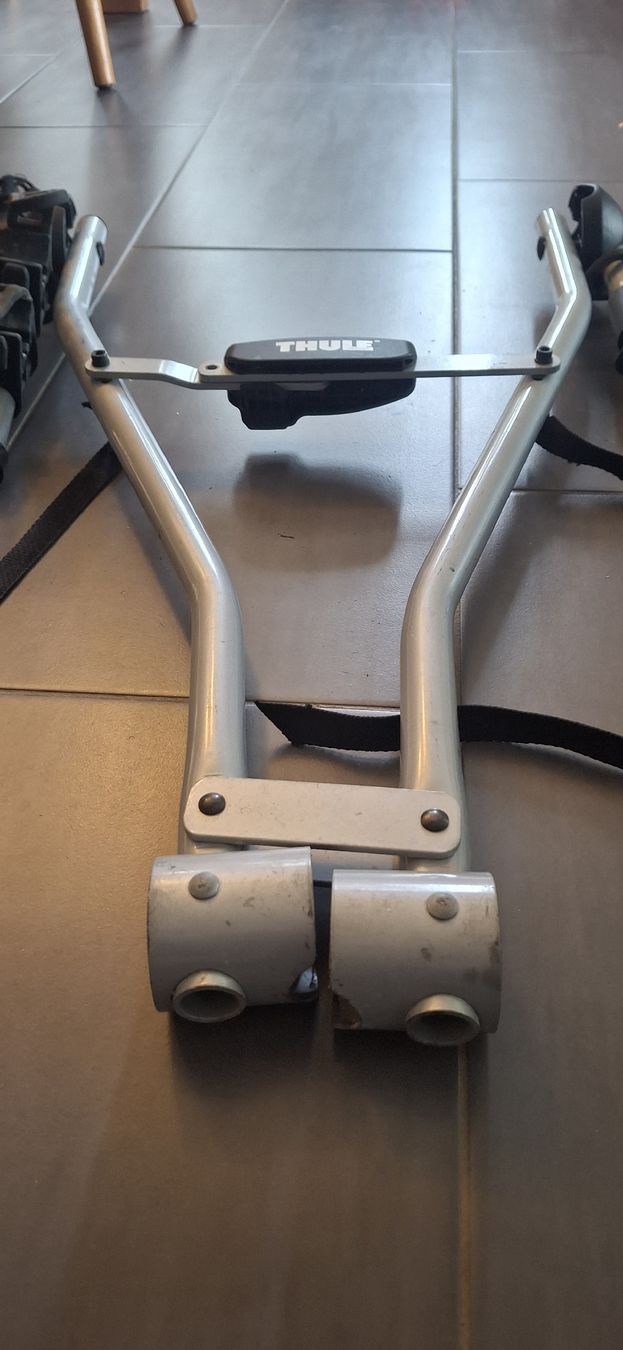 Thule Pièces détachées: Thule XPress porte vélo compacte  – D'occasion à Magnedens par Calago 4
