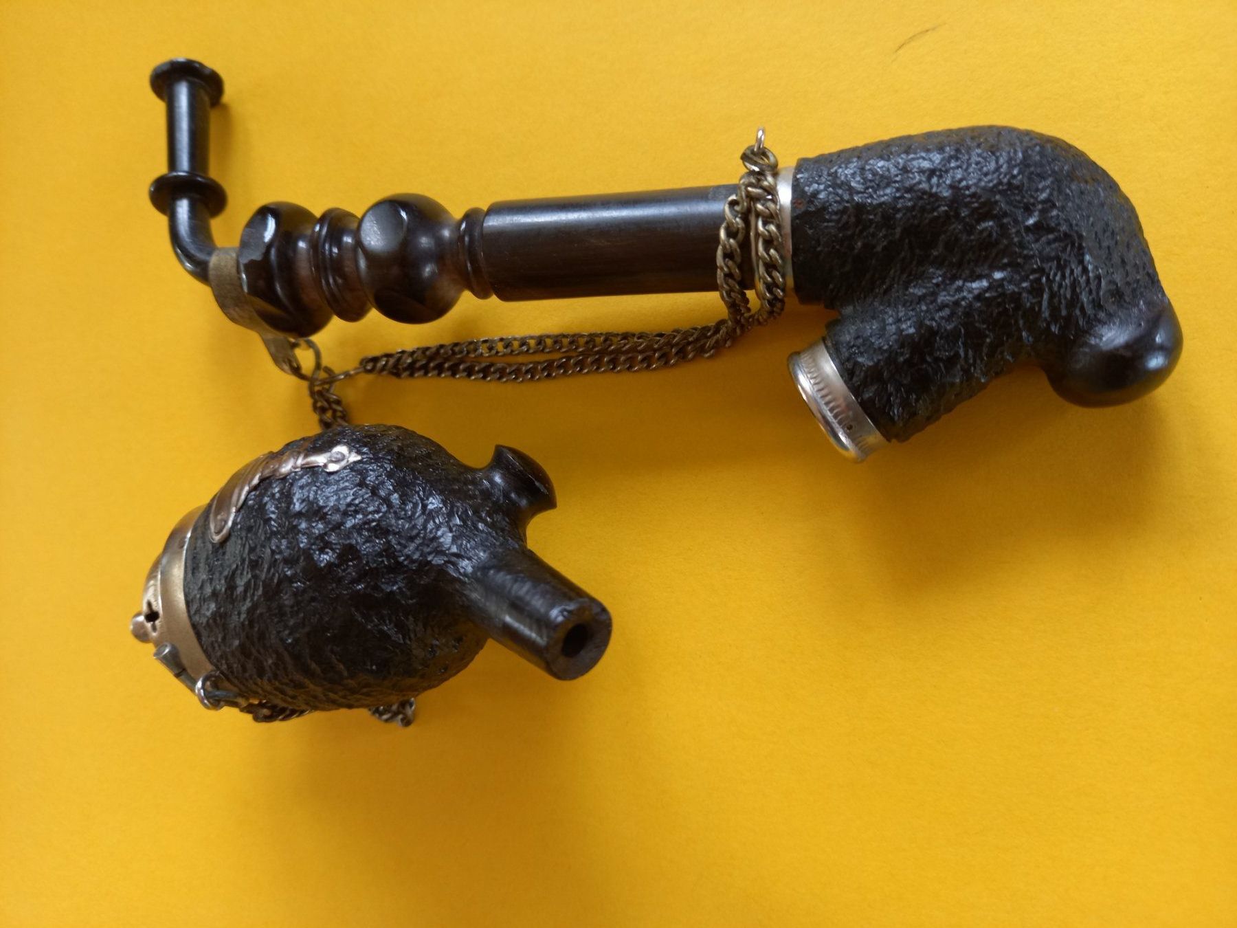 Pipes & Accessoires: Pipe à tabac, Koller Appenzell avec décor vache – D'occasion à Rossens FR par Souris1 9