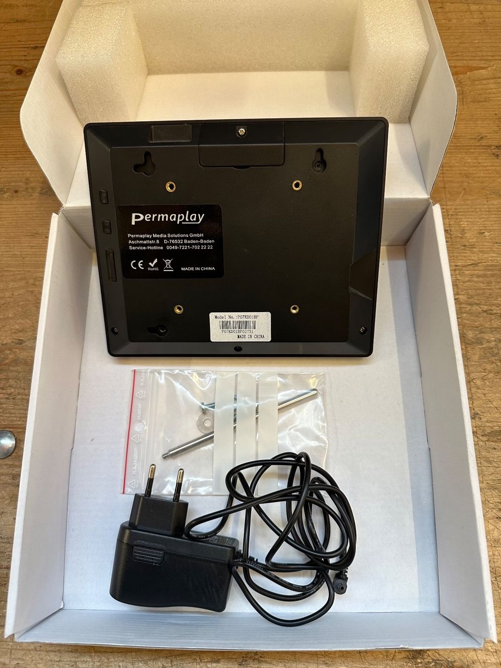 Cornici: Digitaler Bilderrahmen 9cm x 15,5 cm – Nuovo (secondo la descrizione) da Uetendorf venduto da Revotool 1
