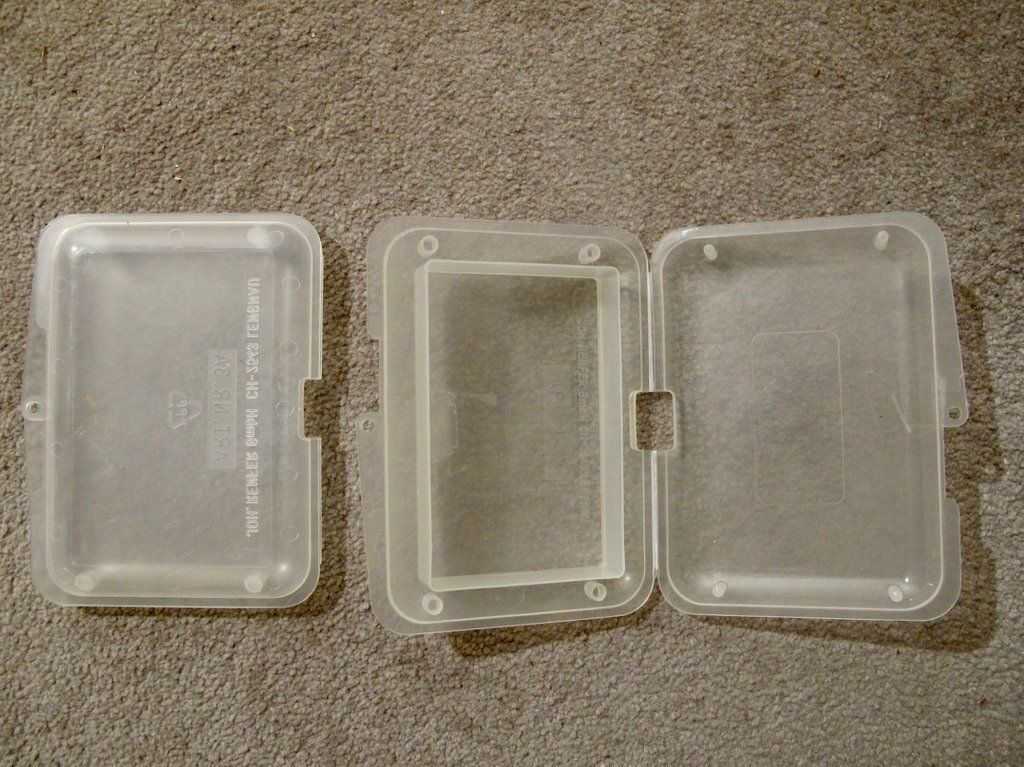 Contenitori & Simili: 6x Perlen Sortier Klapp Box Etui Hülle transparent Deckel – Usato da Wil ZH venduto da Arbolero 1