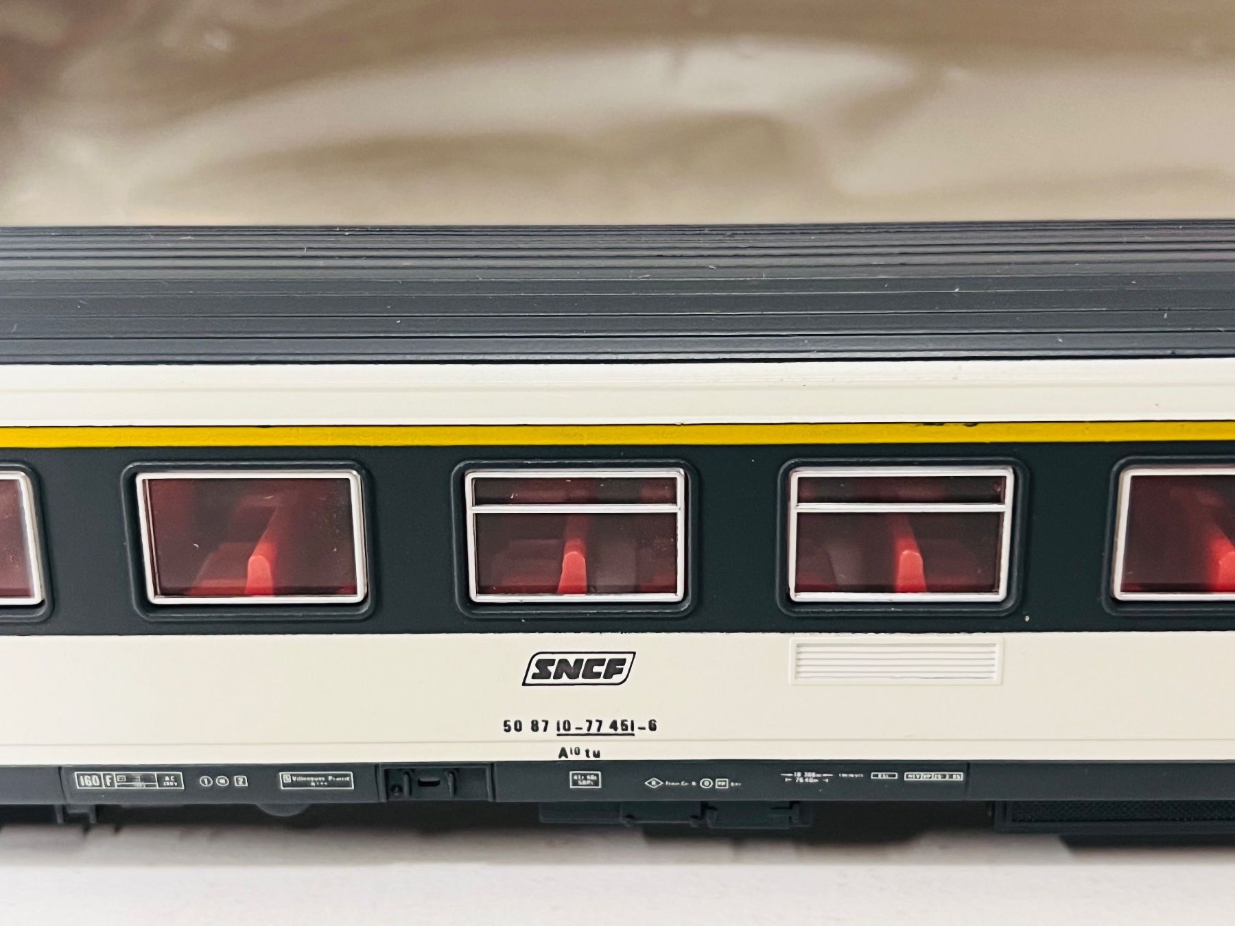 Lima Modellini di ferrovie: Lima  30 9184 SNCF 1.Kl. H0 DC – Usato da Geroldswil venduto da TopTrain54 2
