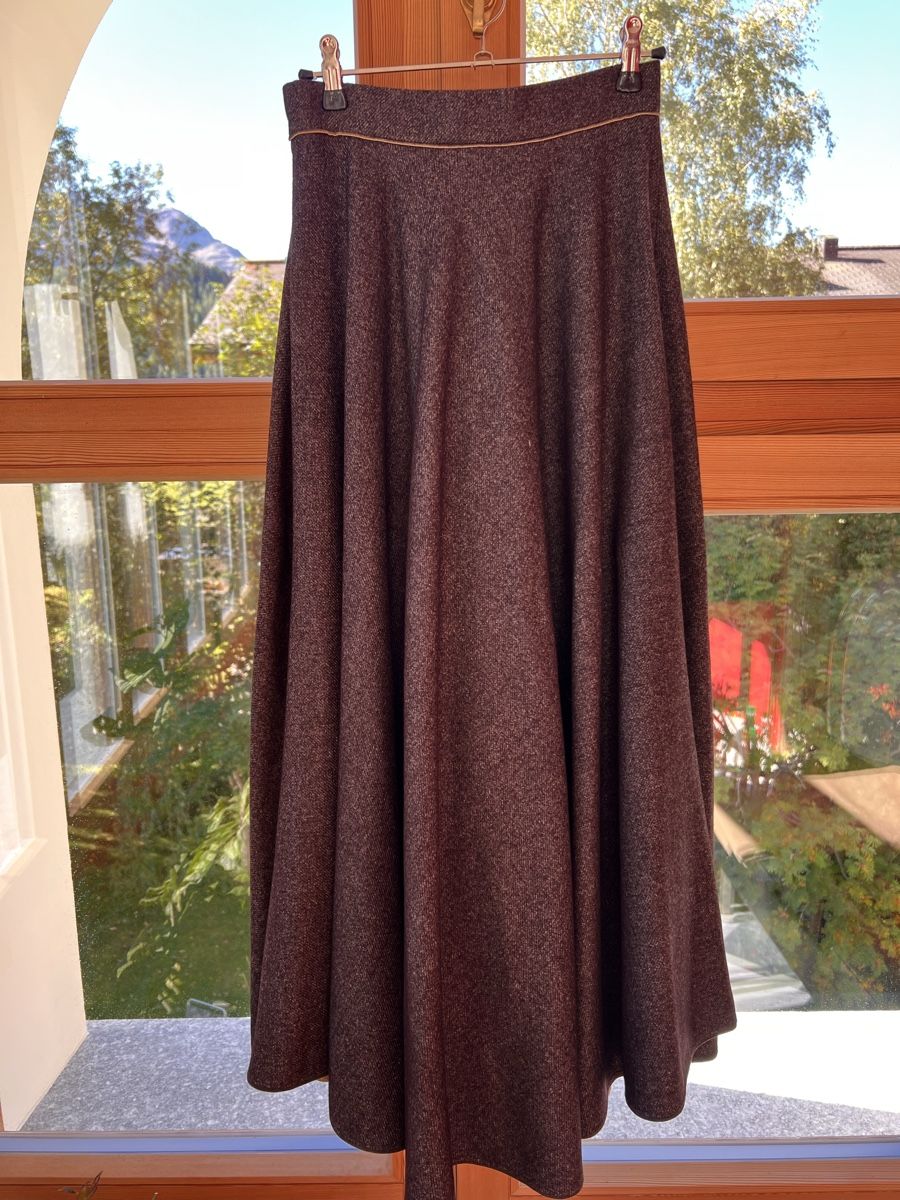 Gonne: NAAINA Rock braun Gr. 34 – Nuovo (secondo la descrizione) da Zürich venduto da car_x52z