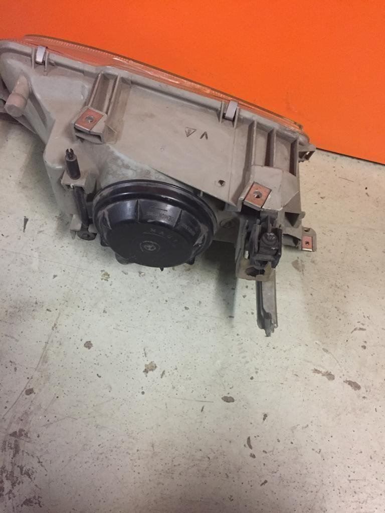 Fari: Renault 21 Scheinwerfer VR 77 01 034 133 – Usato da Altnau venduto da gahoal 2