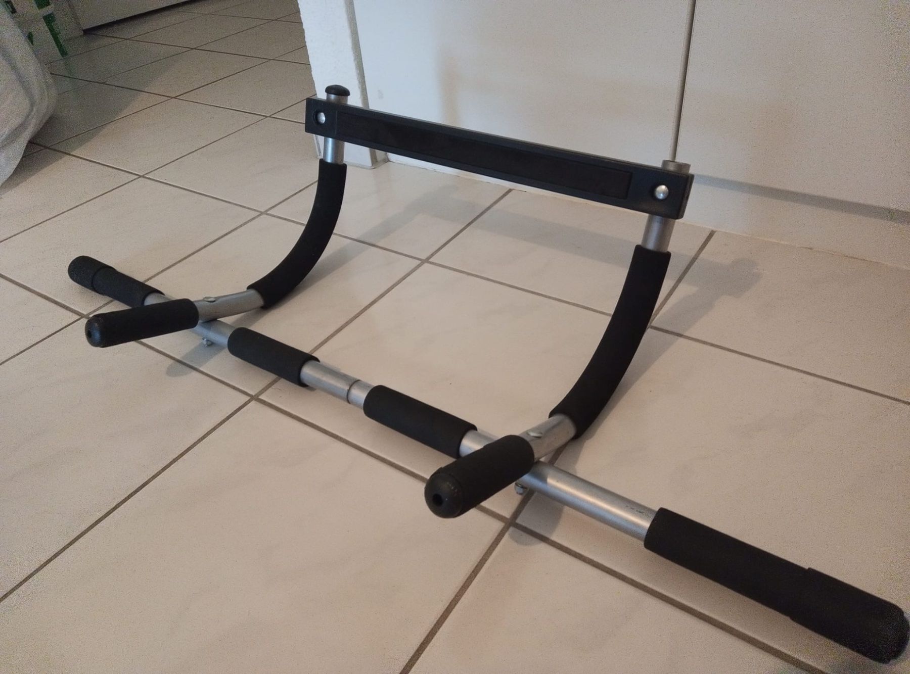Hometrainer: Barre de traction – Usato da Bienne venduto da Daniel_Schader 1