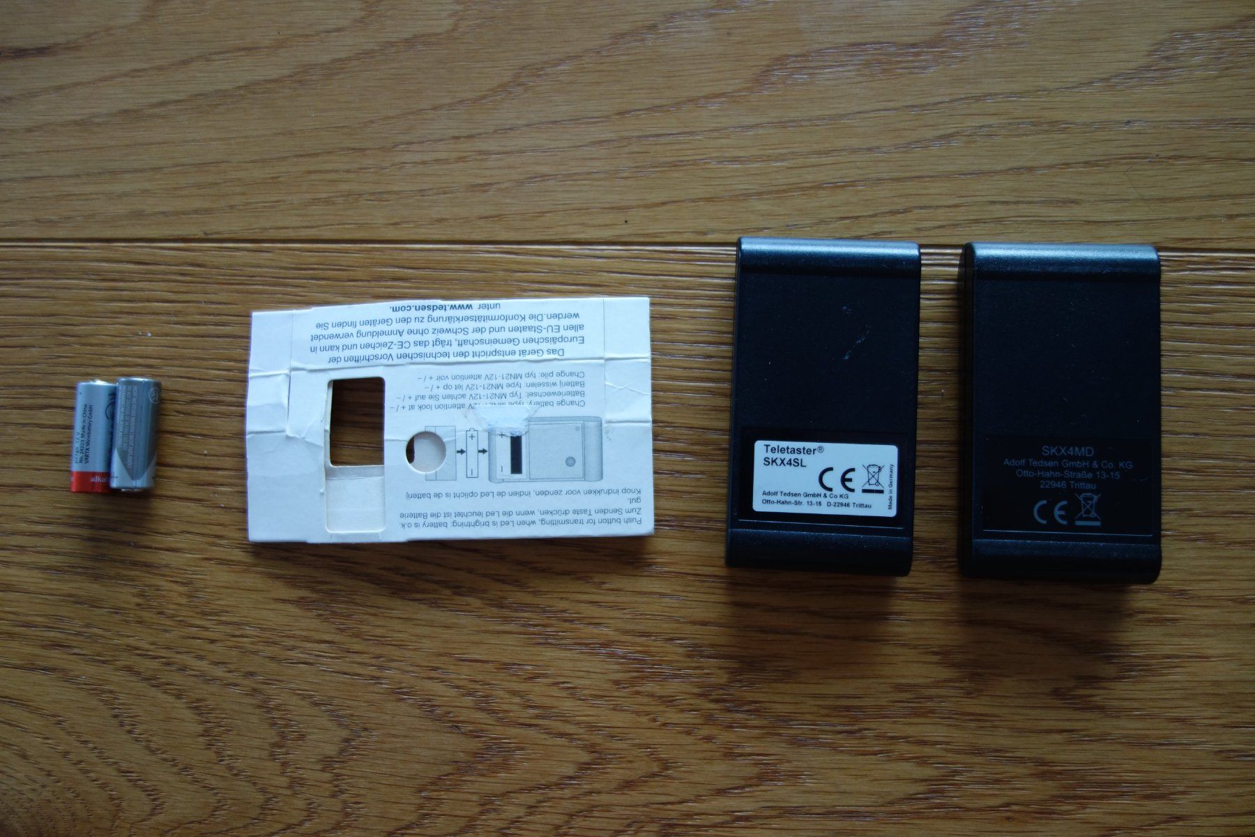 Télécommandes: Lindpointer Handsender Garagentor (2 Stück) – D'occasion à Maienfeld par miss_esthi 1