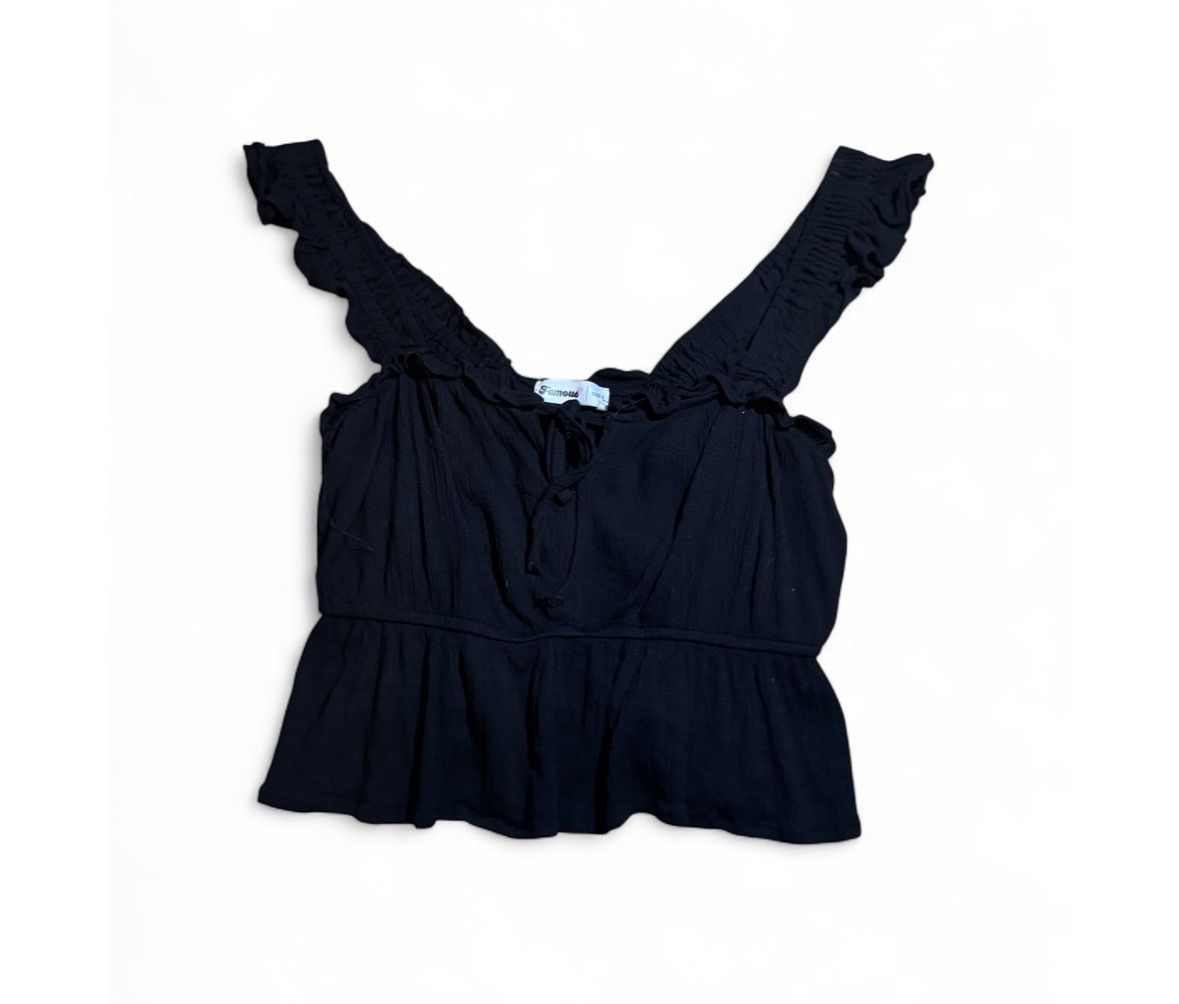 Top: Damen Top schwarz mit Rüschen  – Nuovo (secondo la descrizione) da Marbach SG venduto da Rob_sta