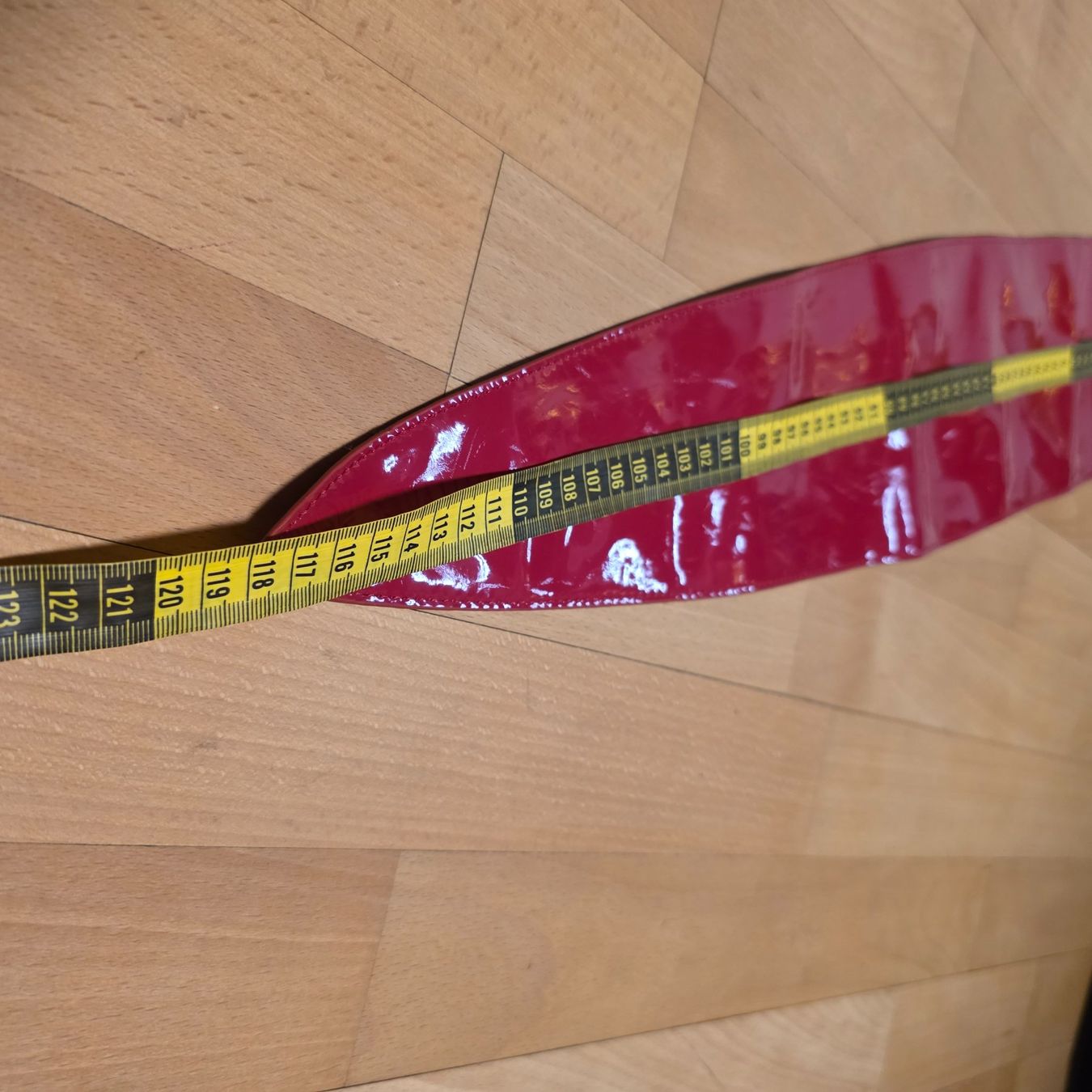Cinture: Vintage roter Lackgürtel – echtes Statement – Usato da Wald ZH venduto da CapLux 5