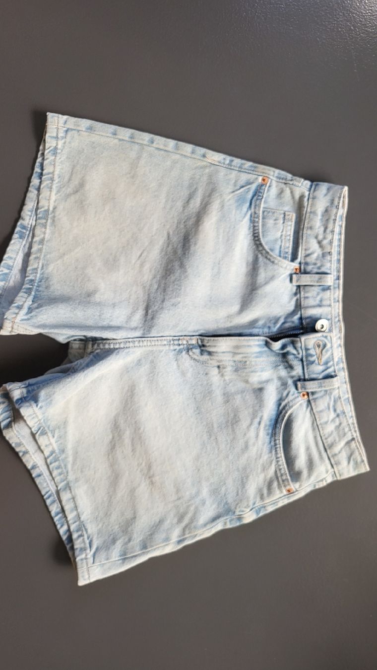Pantalons: jeans amisu 36 – D'occasion à Zürich par Sibetti