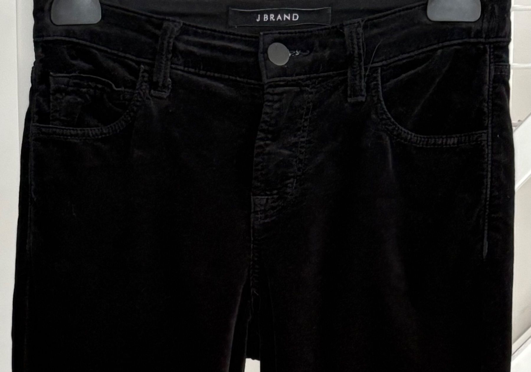 Pantaloni: Hose Samt J Brand, schwarz, Gr. 24 – Usato da Kilchberg venduto da boudoir076 2