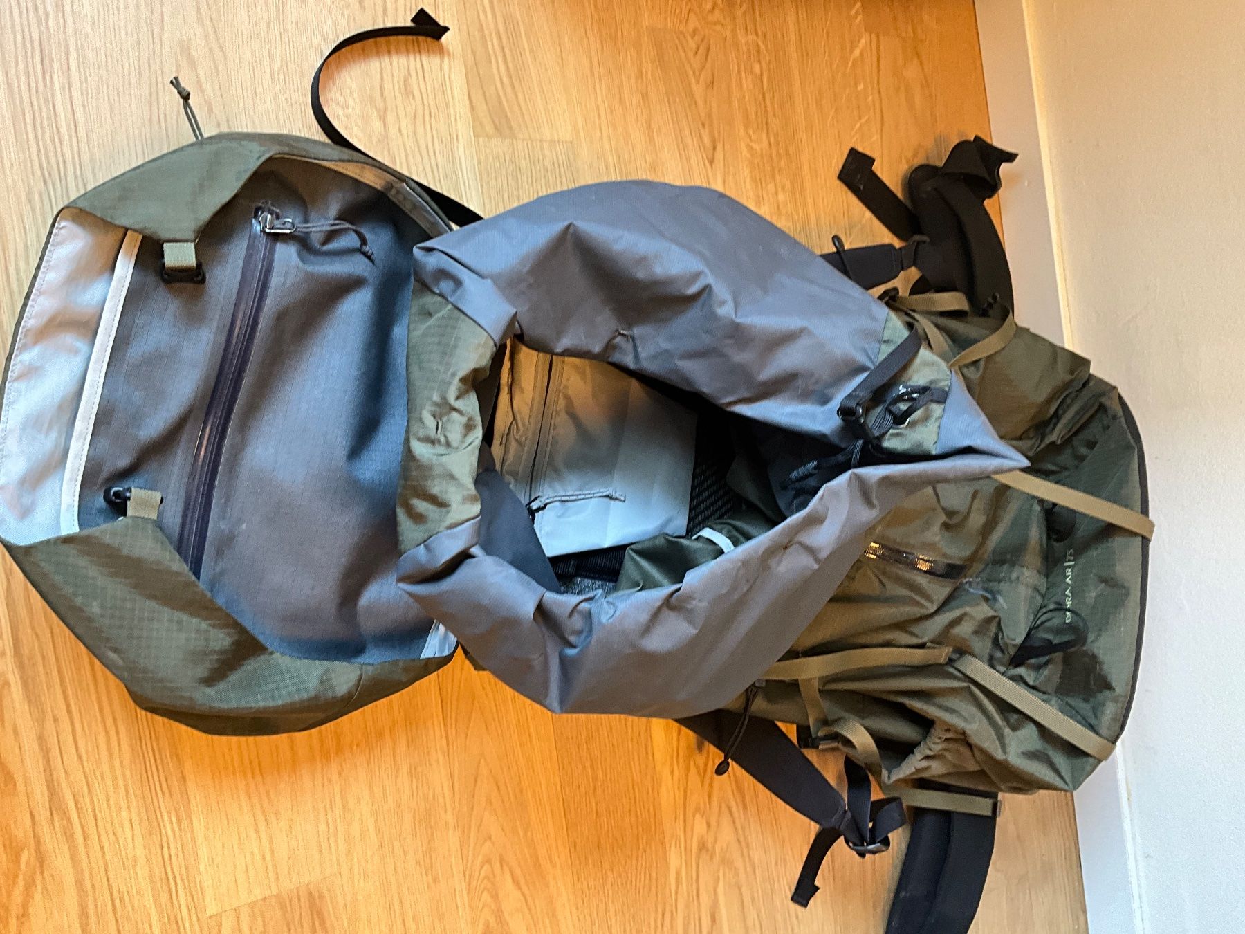 Arcteryx Zaini: Aecteryx Bora 75 Rucksack – Usato da Basel venduto da Hen82