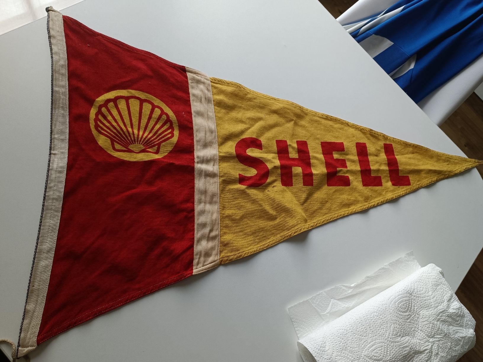Shell Bandiere: Grosser alter Werbe Stoff Fahne / SHELL ca. 1930 – Usato da Brugg AG venduto da Ente015