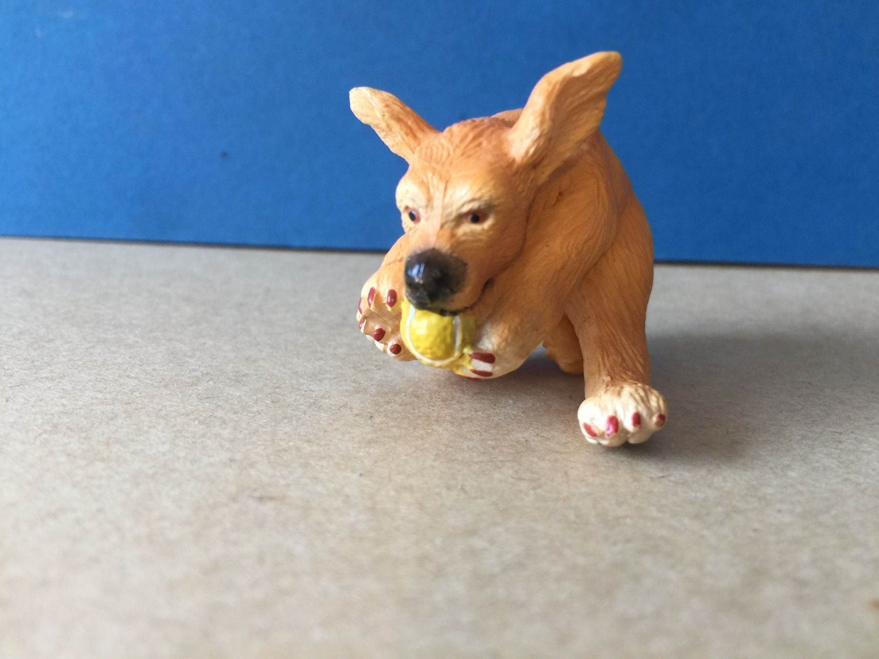 Schleich Statuette: Schleich - Welpe mit Ball - 14453  Hund – Usato da Ennetbaden venduto da mapa05 2
