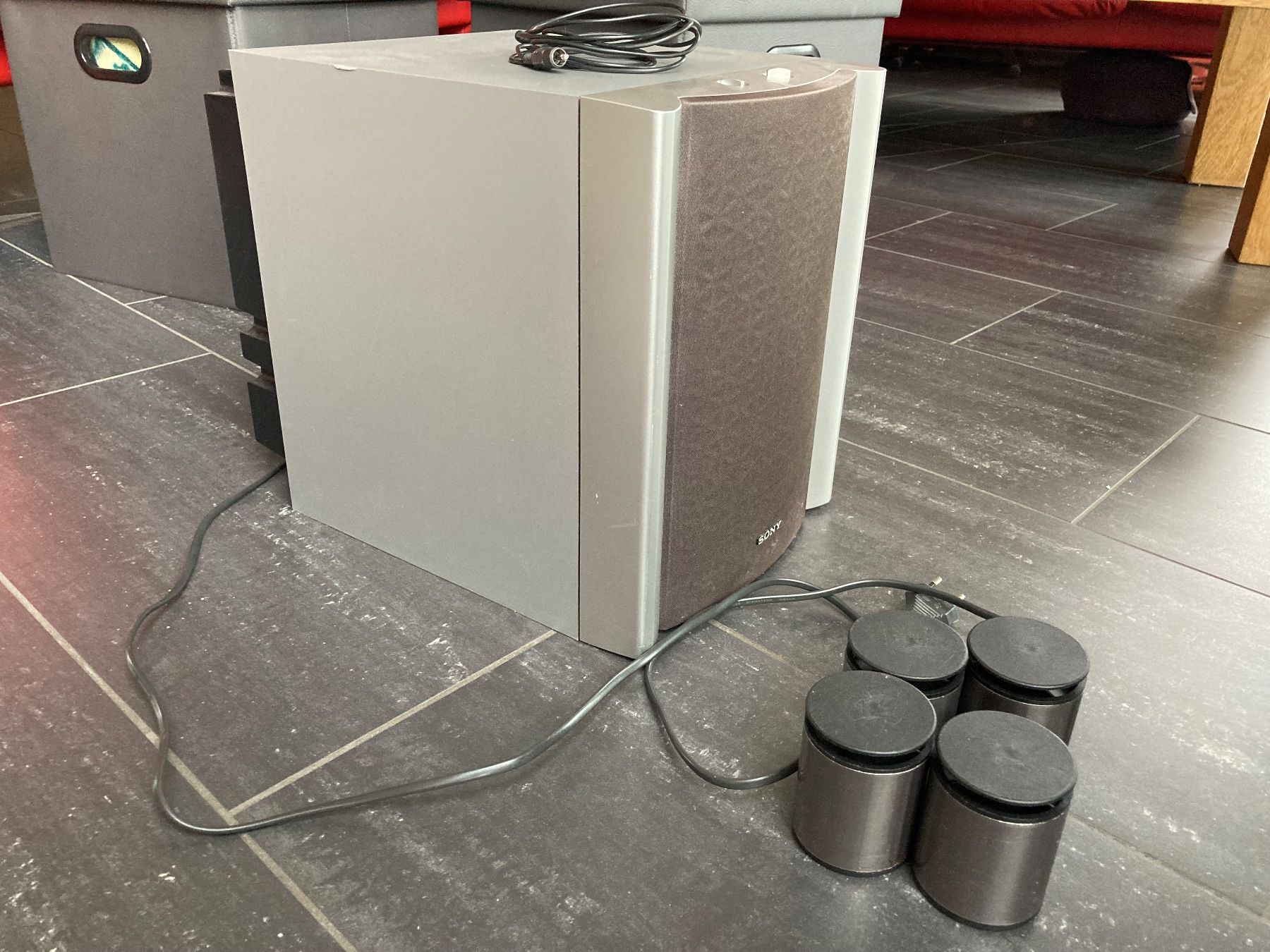 Sony Casse acustiche: Sony Active Subwoofer – Usato da Zweidlen venduto da cor_8fcz 1