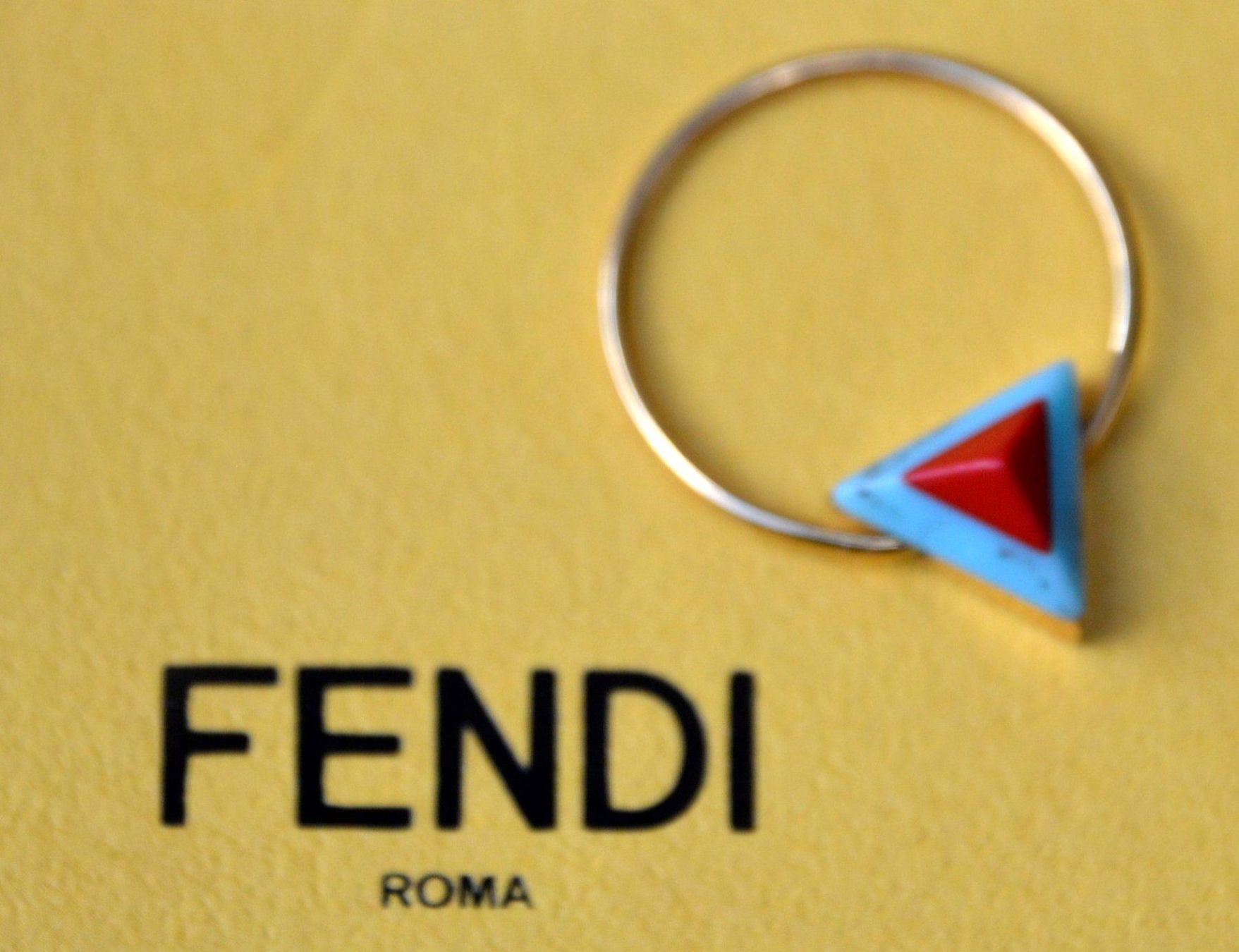 Bulgari Anelli: Ring / bague Fendi – Usato da Collonges venduto da Auganien 6