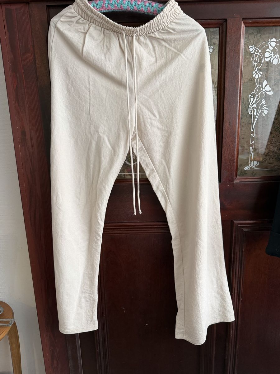 Zara Hosen: Zara Hose  – Gebraucht aus Obfelden von tan_9lj9