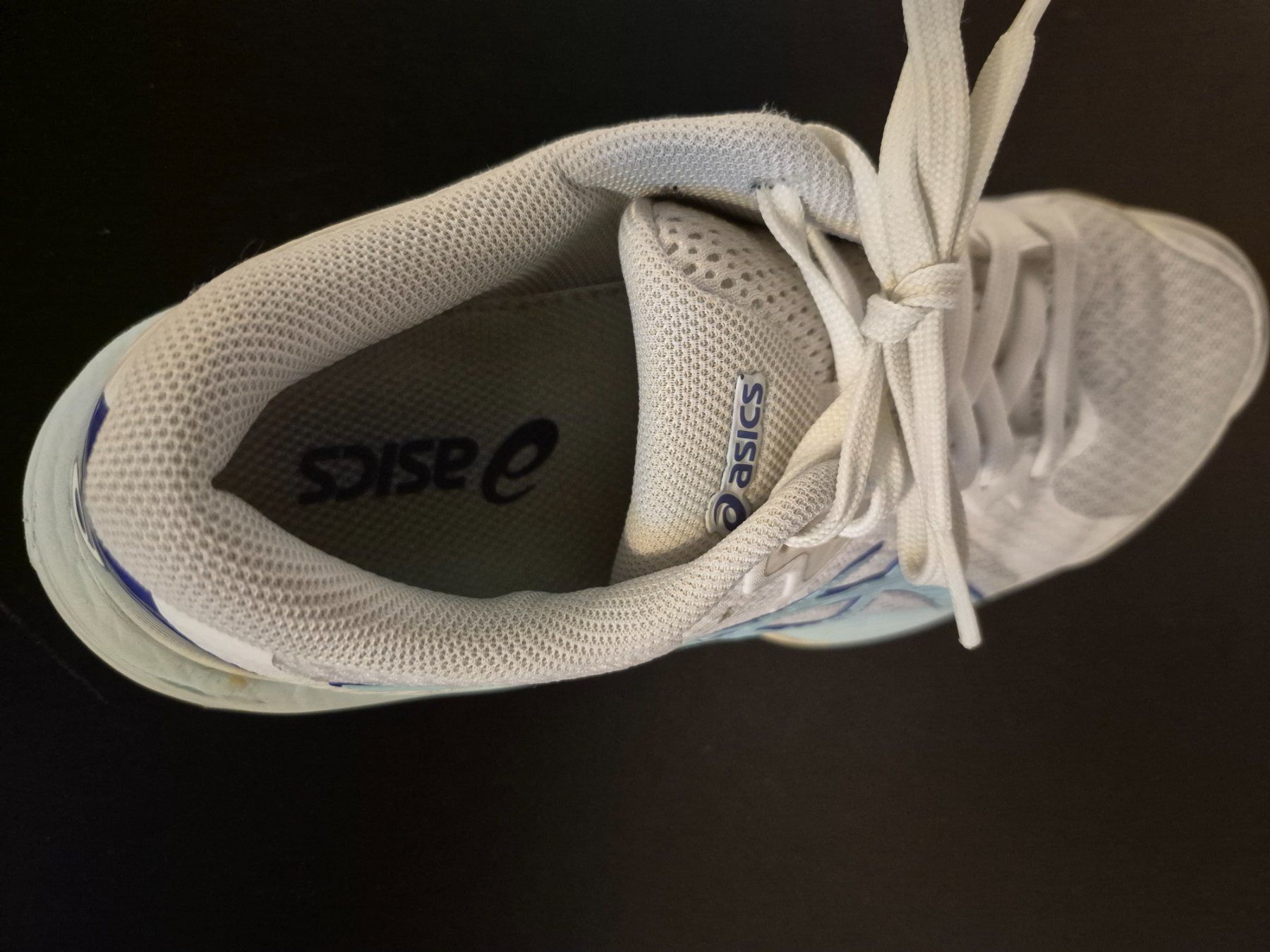 Asics Chaussures femmes: Asics Hallenturnschuhe Gr. 37.5 – D'occasion à Dozwil par C.Stadler 3
