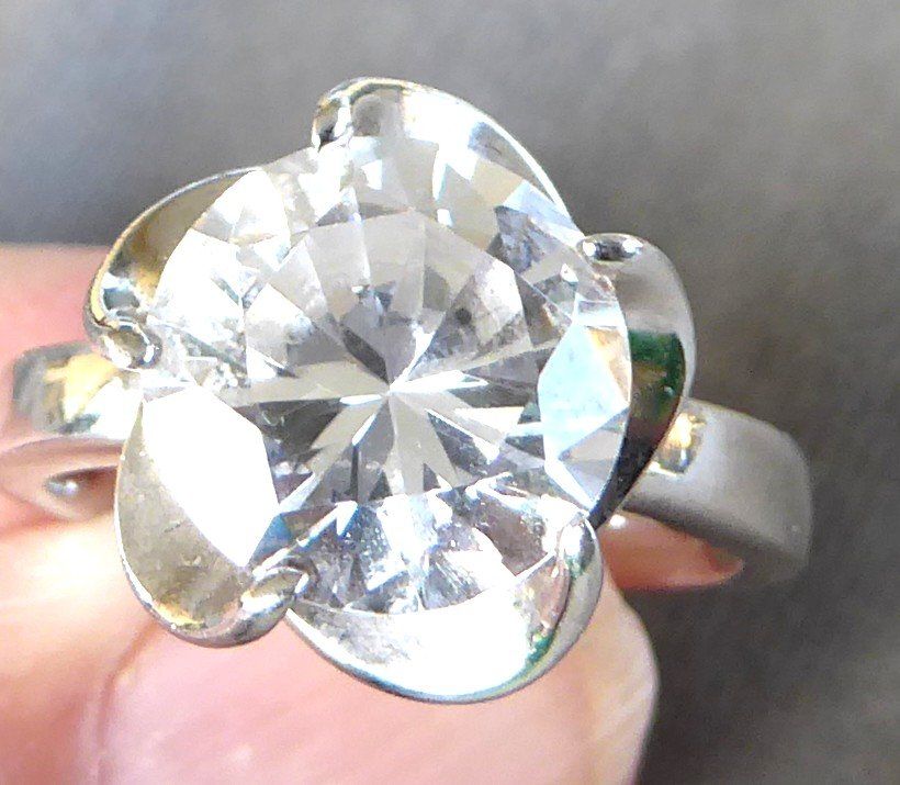 Anelli: Ring 925 Silber mit synthetischem Stein – Usato da Muri AG venduto da Lineli2020 1