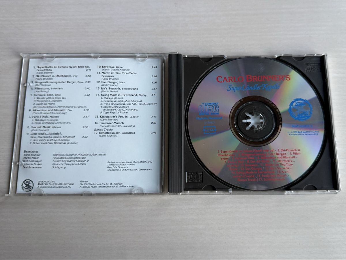 CD: Carlo Brunner's Superländlerkapelle - CD – Usato da Oberried Brienz venduto da Chyara 2