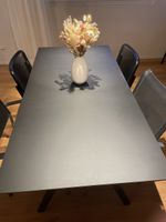 Designeresstisch