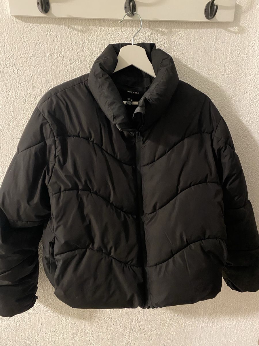 Vero Moda Giacche: Winterjacke Grösse S (Vero Moda) – Usato da Henggart venduto da Indira4 2