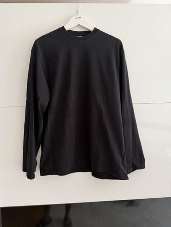 Langarmshirt Weekday schwarz Grösse S guter Zustand