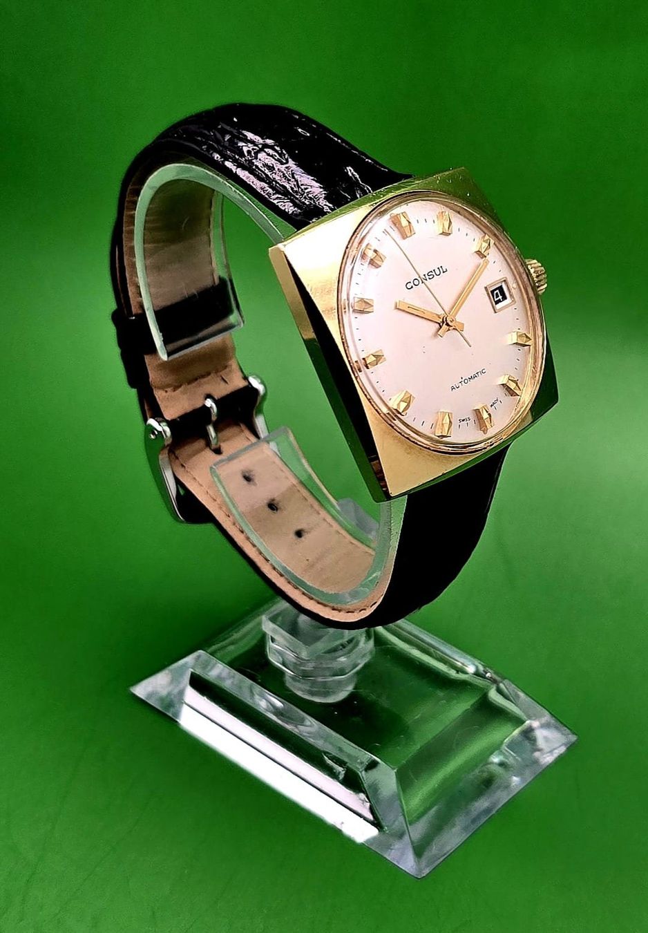 Omega Uhren: CONSUL AUTOMATIC DATE SWISS MADE MUTTERGESELLSCHAFT VON MAUR – Gebraucht aus Neftenbach von Taschen-Uhren 1
