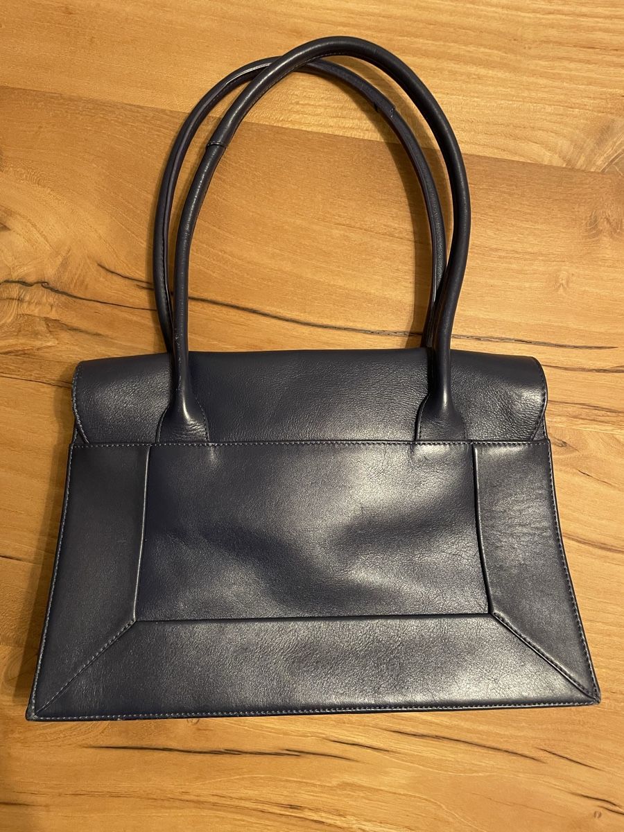 Taschen für Damen: Bradley Handtasche Dunkelblau – Gebraucht aus Zürich von MW176 1