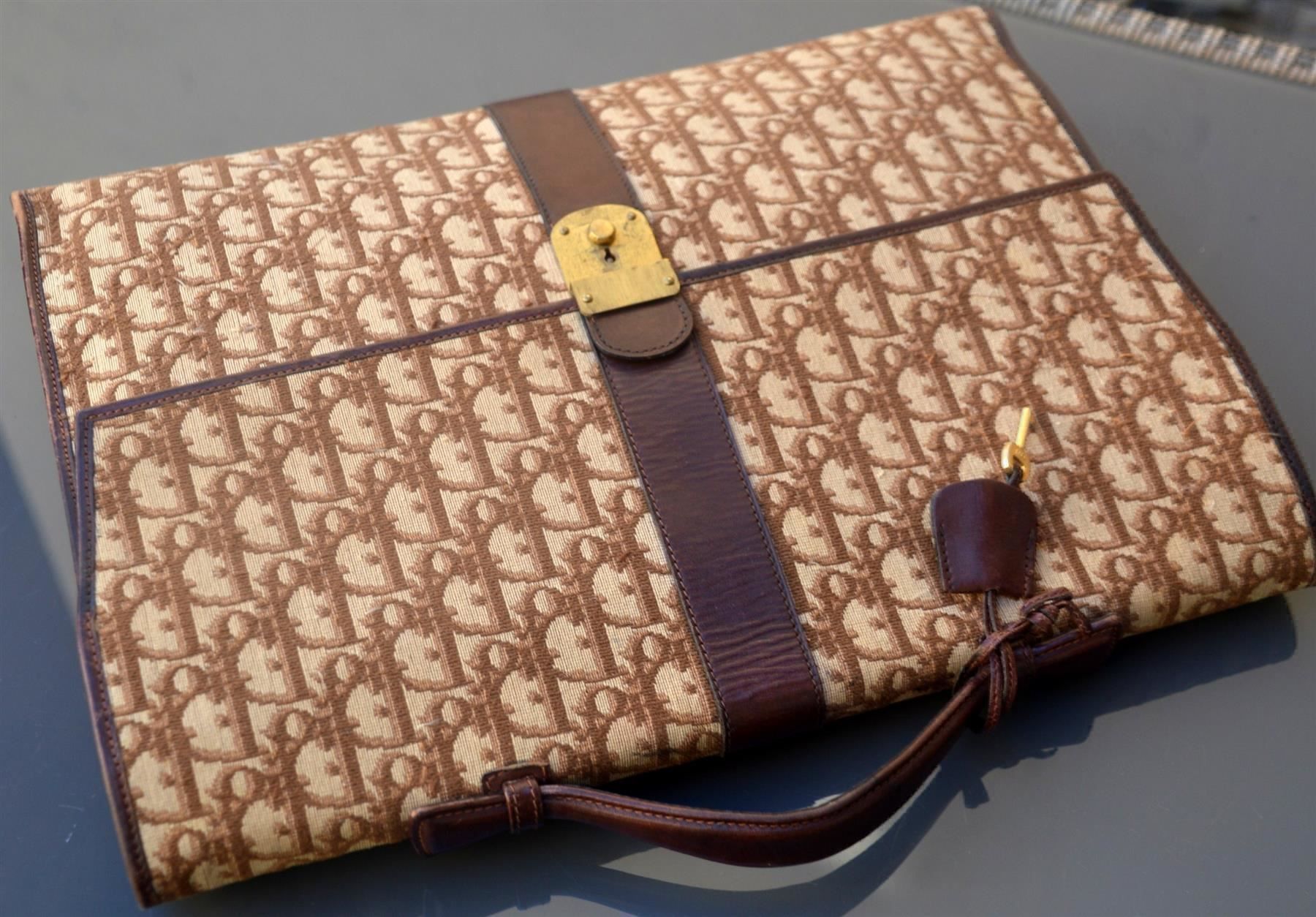 Dior Taschen: Aktentasche / Porte-documents Christian Dior – Gebraucht aus Collonges von Auganien 1