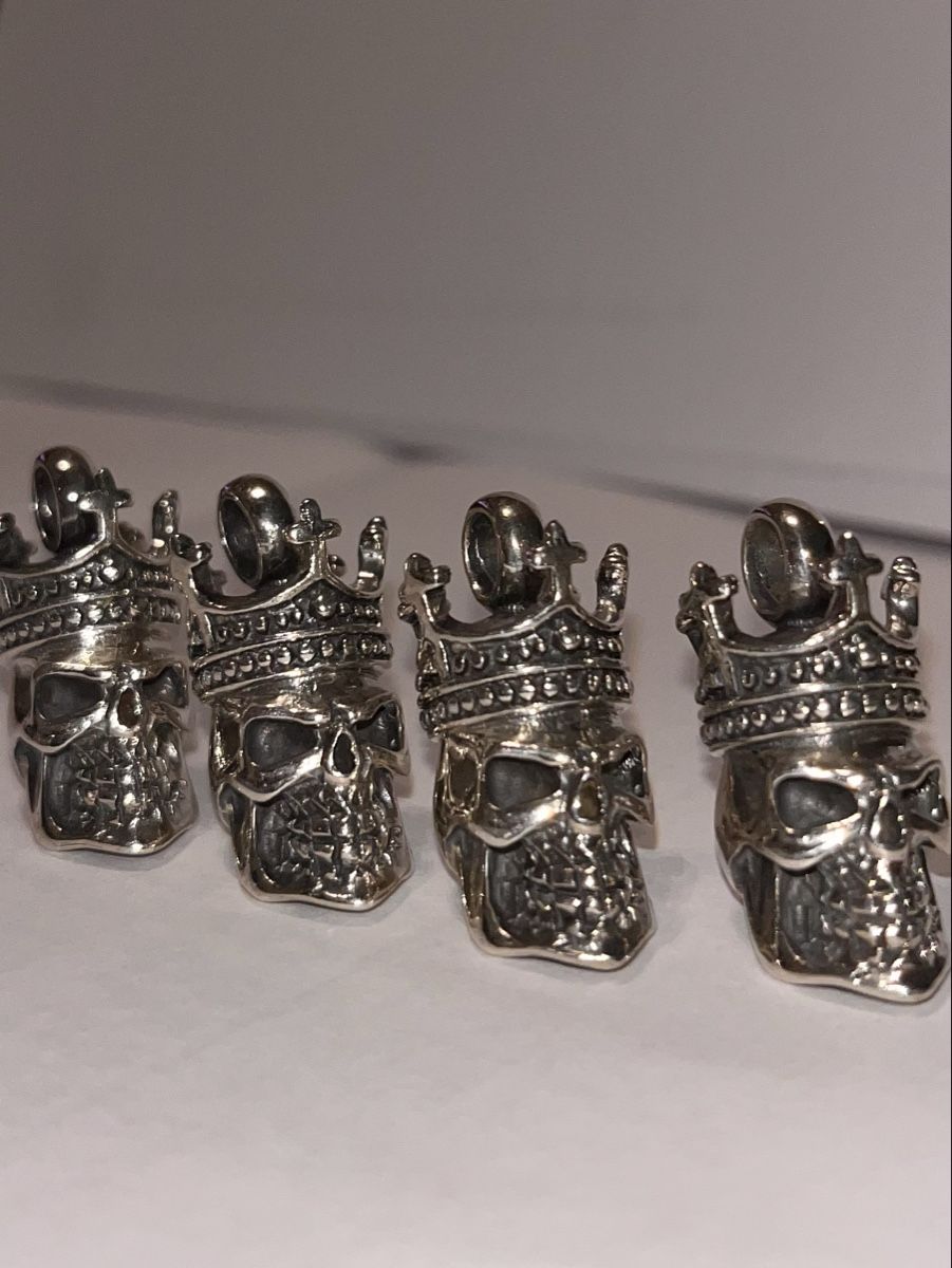 Thomas Sabo Anhänger: THOMAS SABO 4 Pendentif Tête de Mort Couronne – Neu (gemäss Beschreibung) aus Clarens von hal_y9wf 6