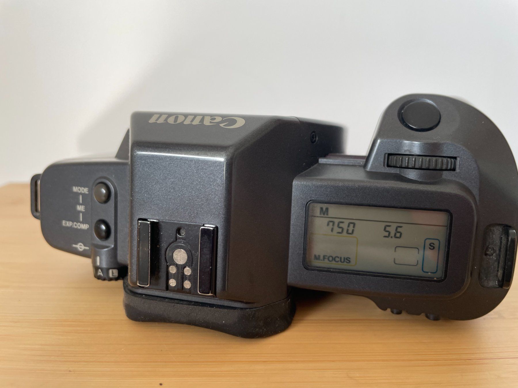 Canon Fotocamera: Canon EOS 600 – Usato da Petit Lancy venduto da gil_hr6v 3