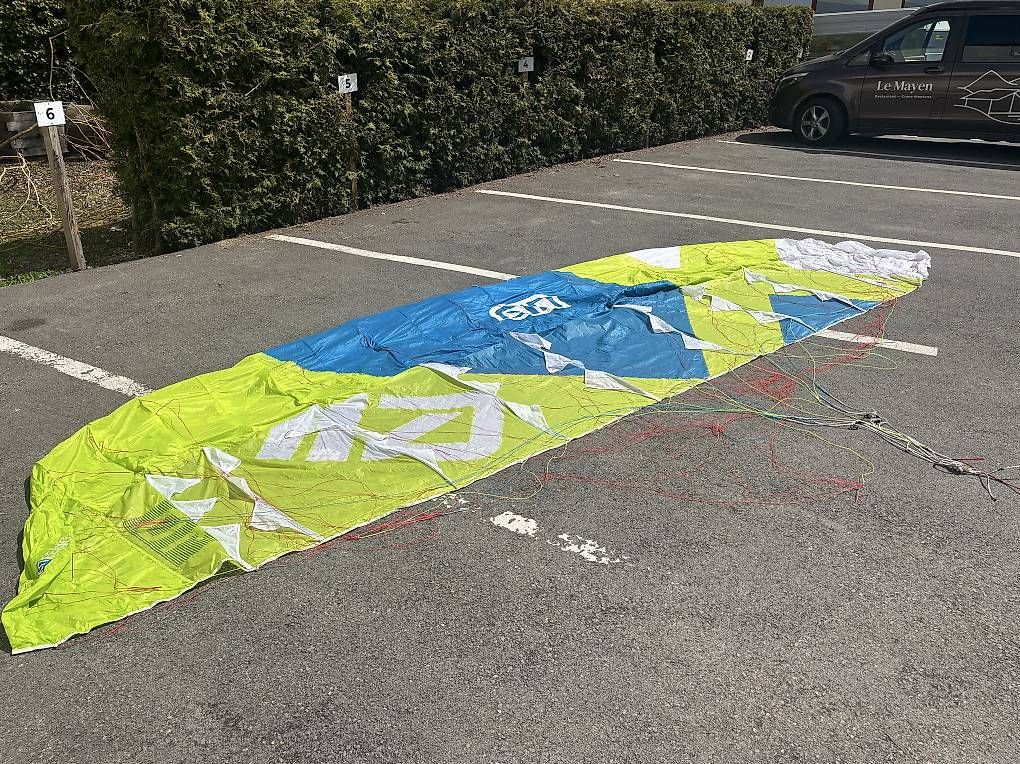 Aquilone: Aile de kitesurf à caisson Gin marabou 2  – Usato da Crans-Montana venduto da jd6_zqn9 2