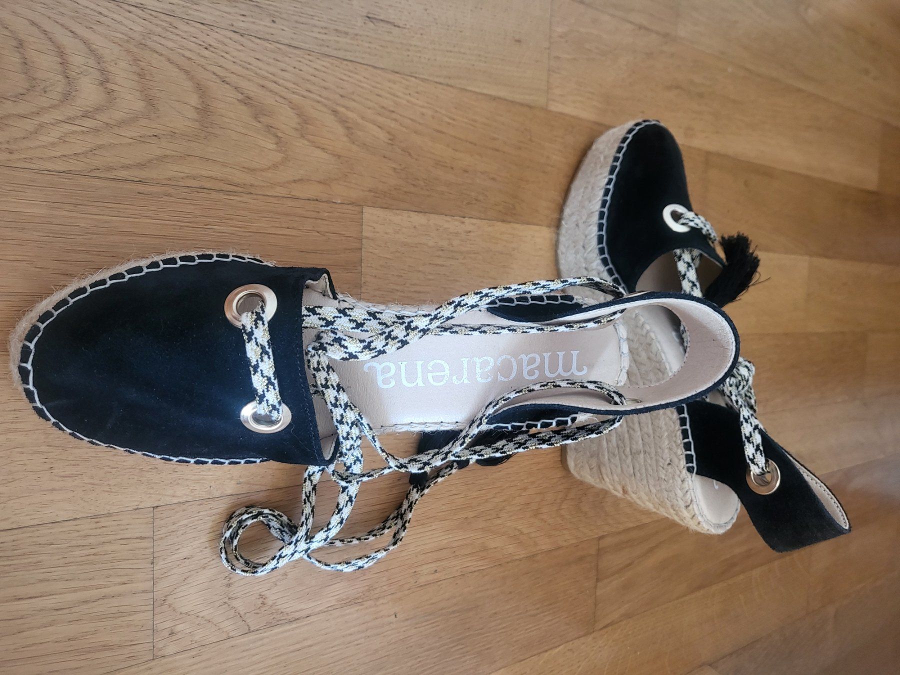 Scarpe da donna: Espadrilles compensées Macarena noires taille 39 neuves – Nuovo (secondo la descrizione) da Massagno venduto da car_fj8m 2