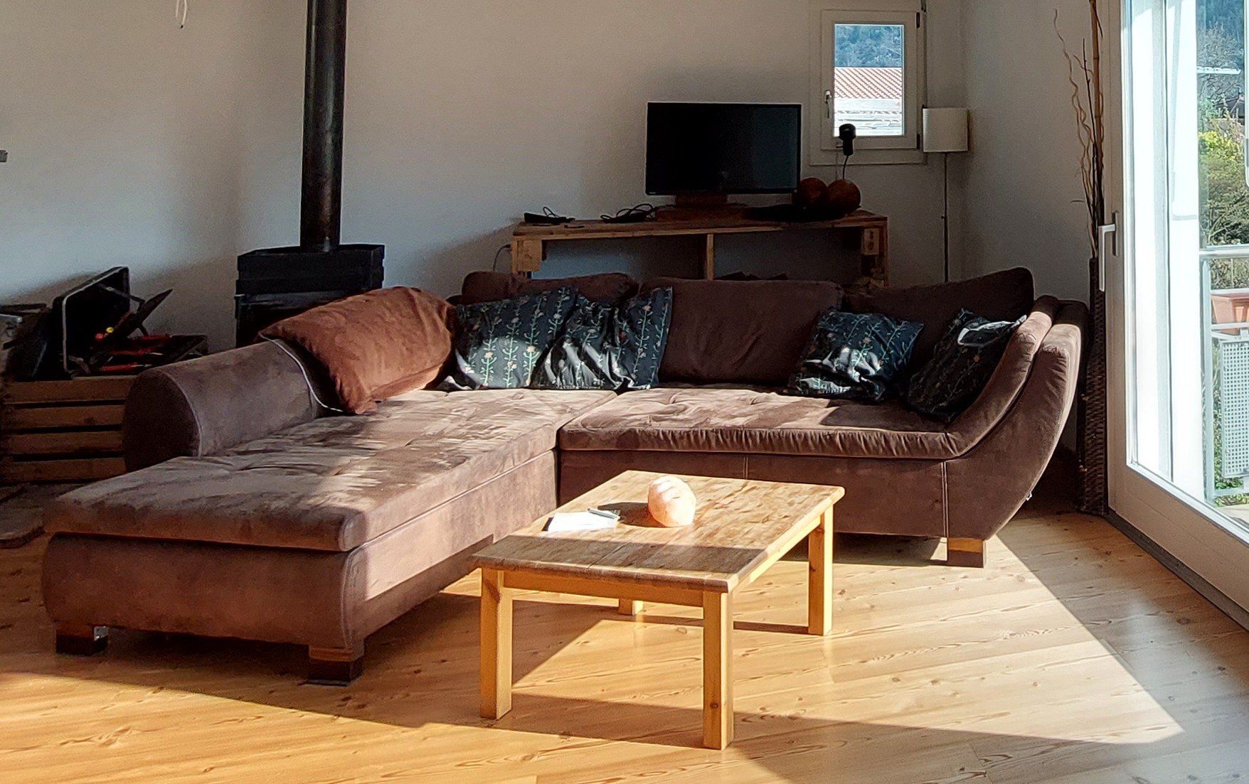 Sofas: Sofa braun, gratis – D'occasion à Interlaken par niviuk143
