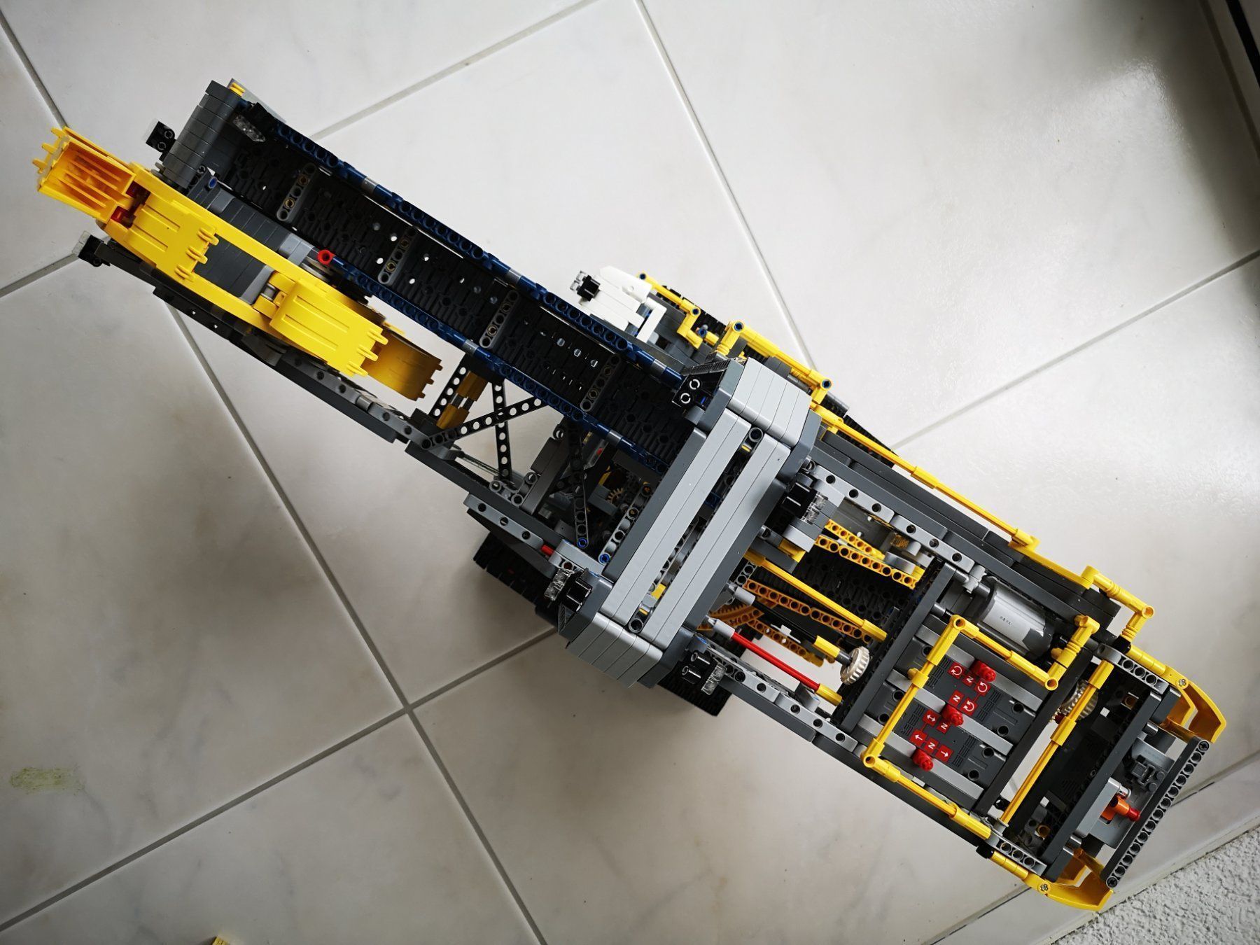 Lego Kit di costruzioni: Mega toller Lego Technic  Schaufelradbagger  Nr. 42055 – Usato da Arth venduto da Africa44 9