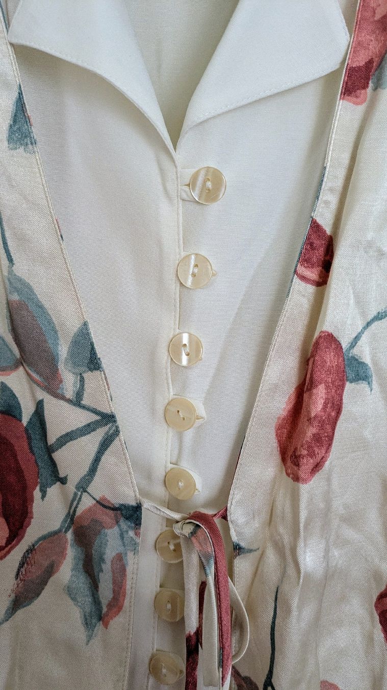 Camicette: Original Retro Blouse 80er/90er Gr. 38 – Usato da Grüningen venduto da mangaka 1