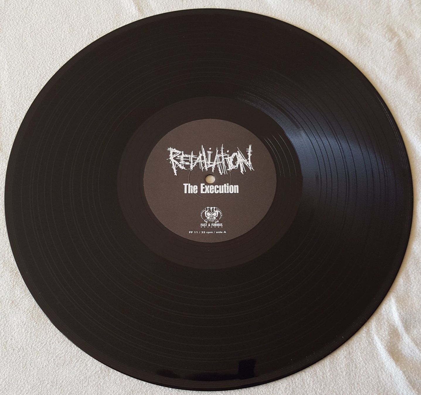 Dischi in vinile: Retaliation - The Execution - LP - 1999 First Press on Vinyl – Usato da Uster venduto da Zardodel 2