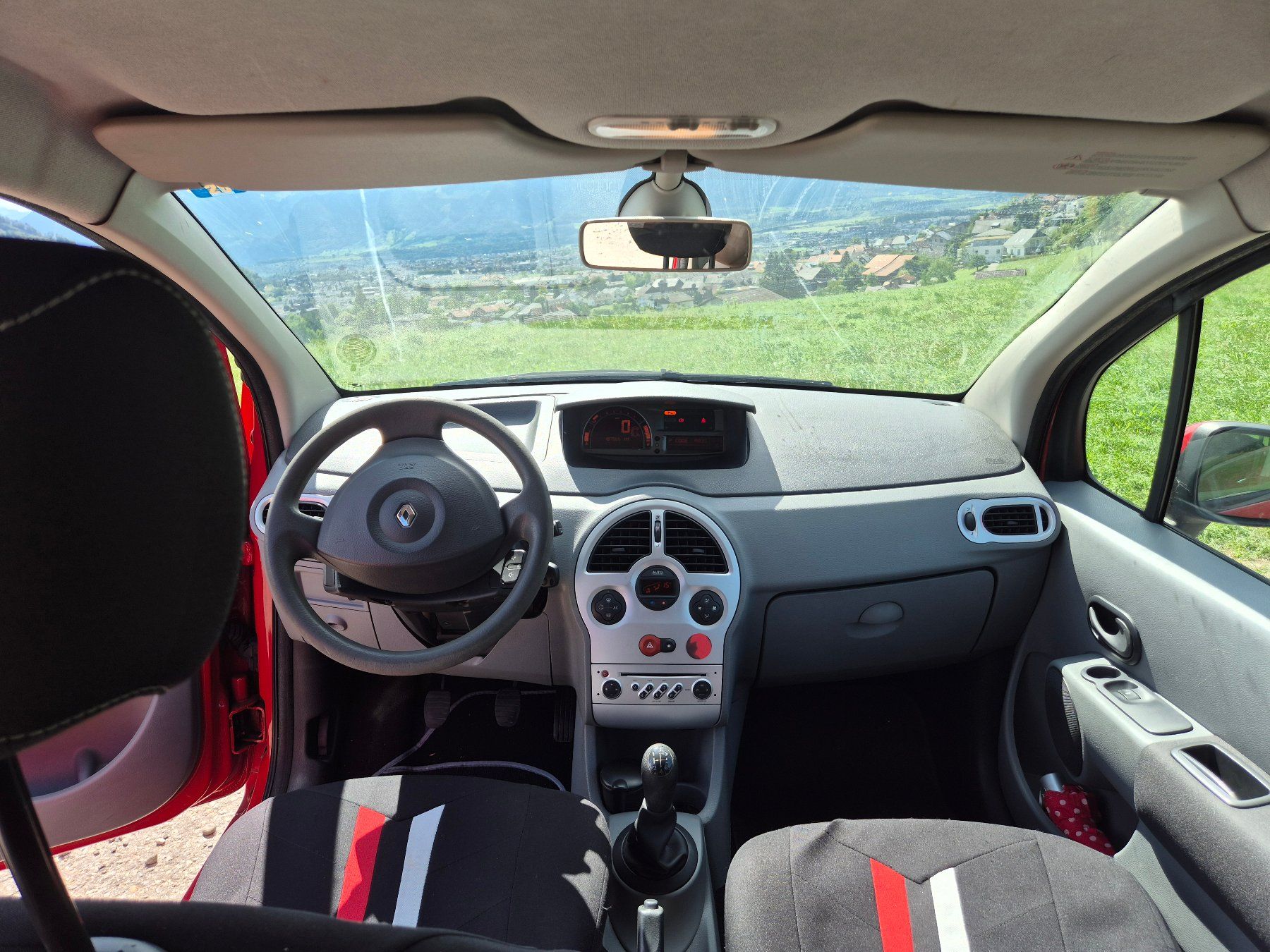 Renault Automobili: Renault T Modus 1.2 16V Expression (Rot) – Usato da Steffisburg venduto da tenerado 5