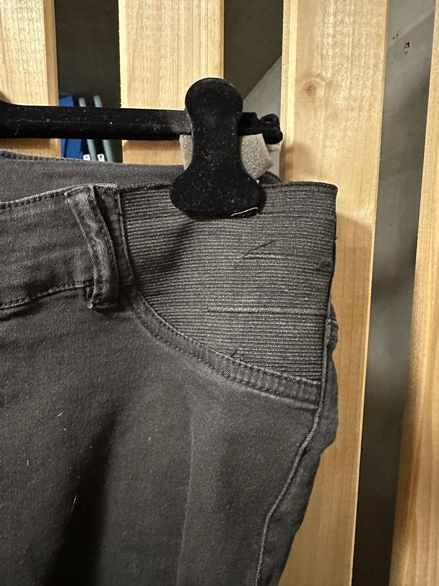 Mamalicious Pantaloni: Umstandshose Mamaliscious, Gr.28 – Difettoso da Uster venduto da staernli4 2