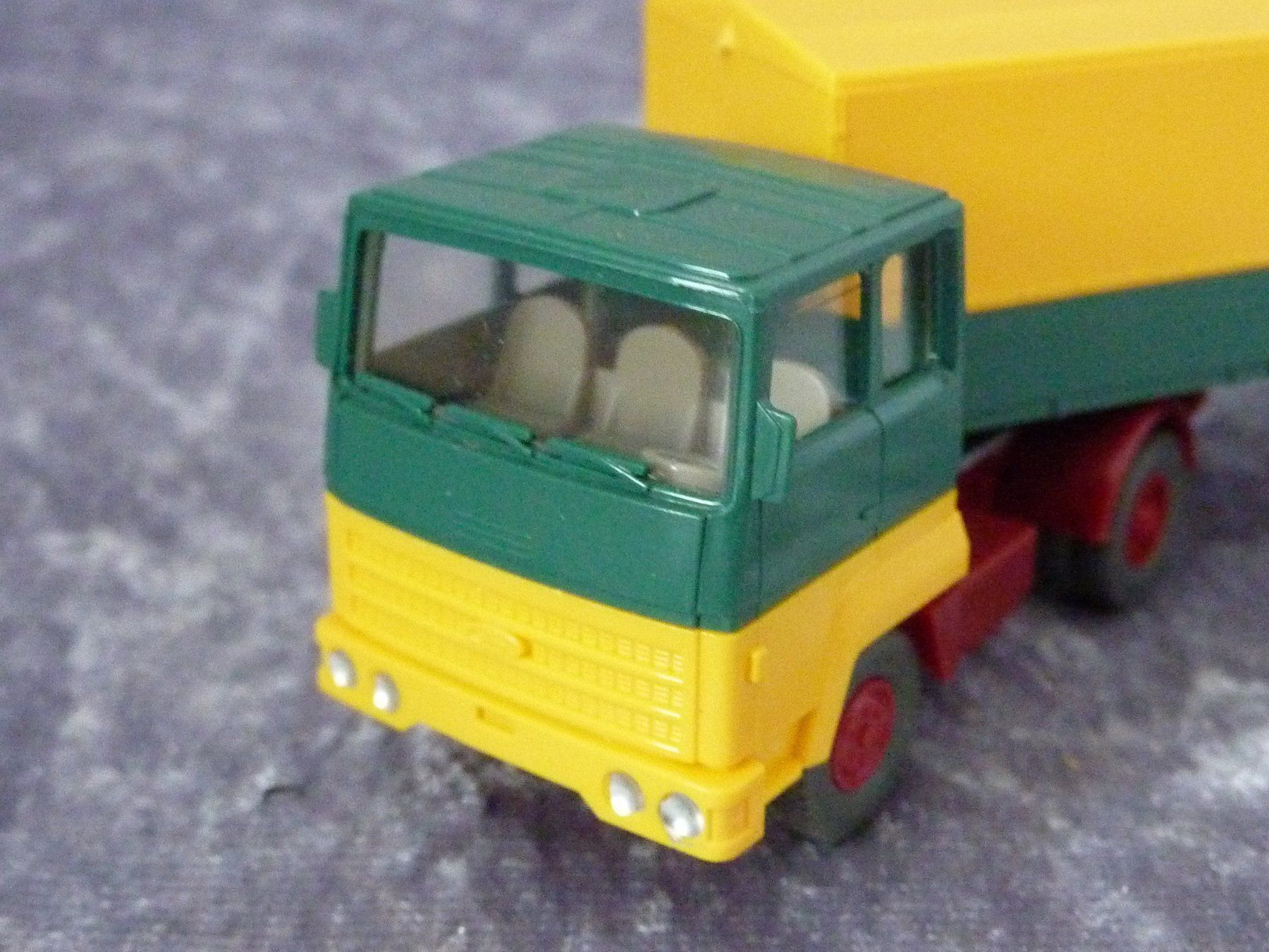 Wiking Modellini d'auto: Ford Truck Transcontinental  1:87 – Nuovo e nell'imballaggio originale da Dürrenäsch venduto da modellautos4you 2