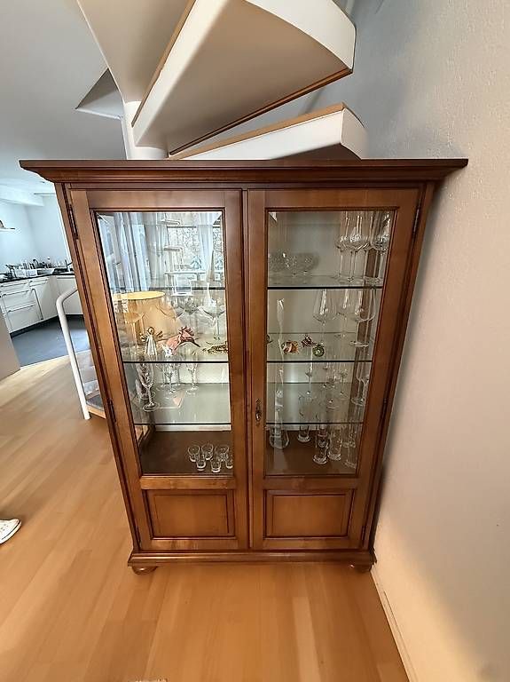 Vetrine: Vitrine – Usato da Zürich venduto da Ghostanium
