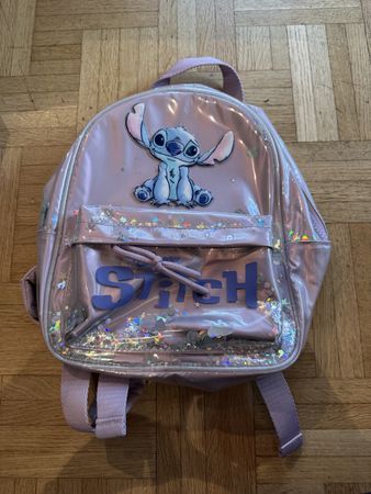 Zara Rucksack mit Stitch Motiv