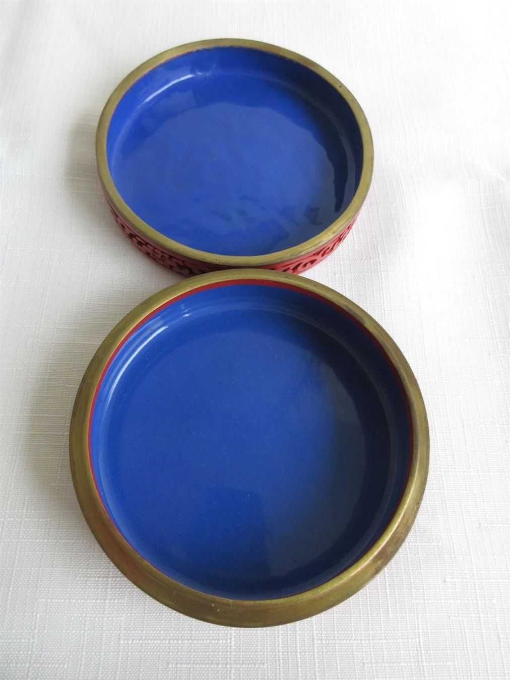 Contenitori & Simili: Chinesische Rotlack - Deckeldose – Usato da Binningen venduto da Oldfashion 3